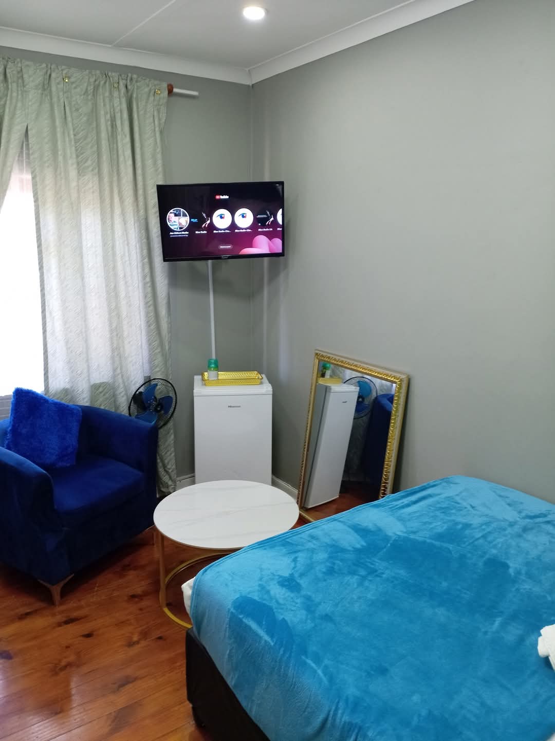 The Sapphire Room